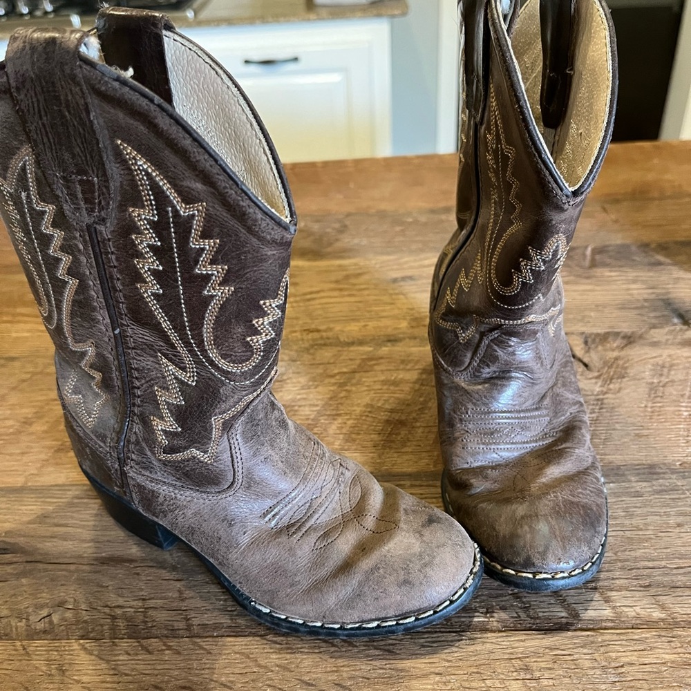 Old West brown boots